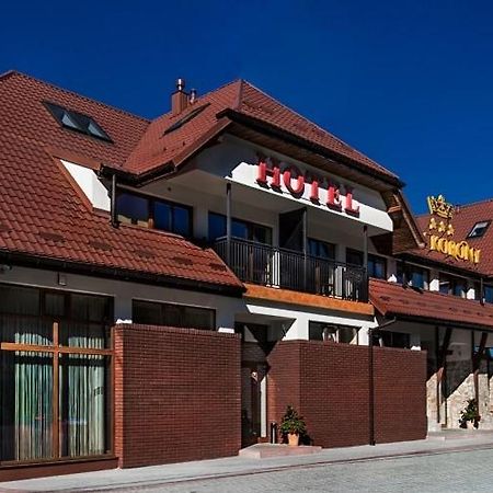 Hotel Trzy Korony à Głogów Małopolski Extérieur photo
