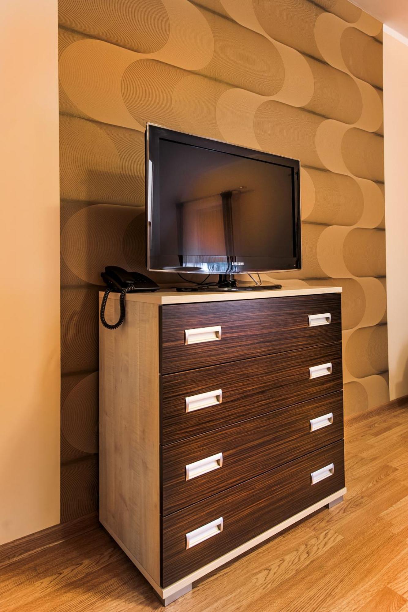 Hotel Trzy Korony à Głogów Małopolski Chambre photo